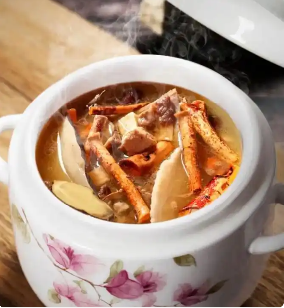 夏季濕氣重，常喝這幾碗祛濕湯1